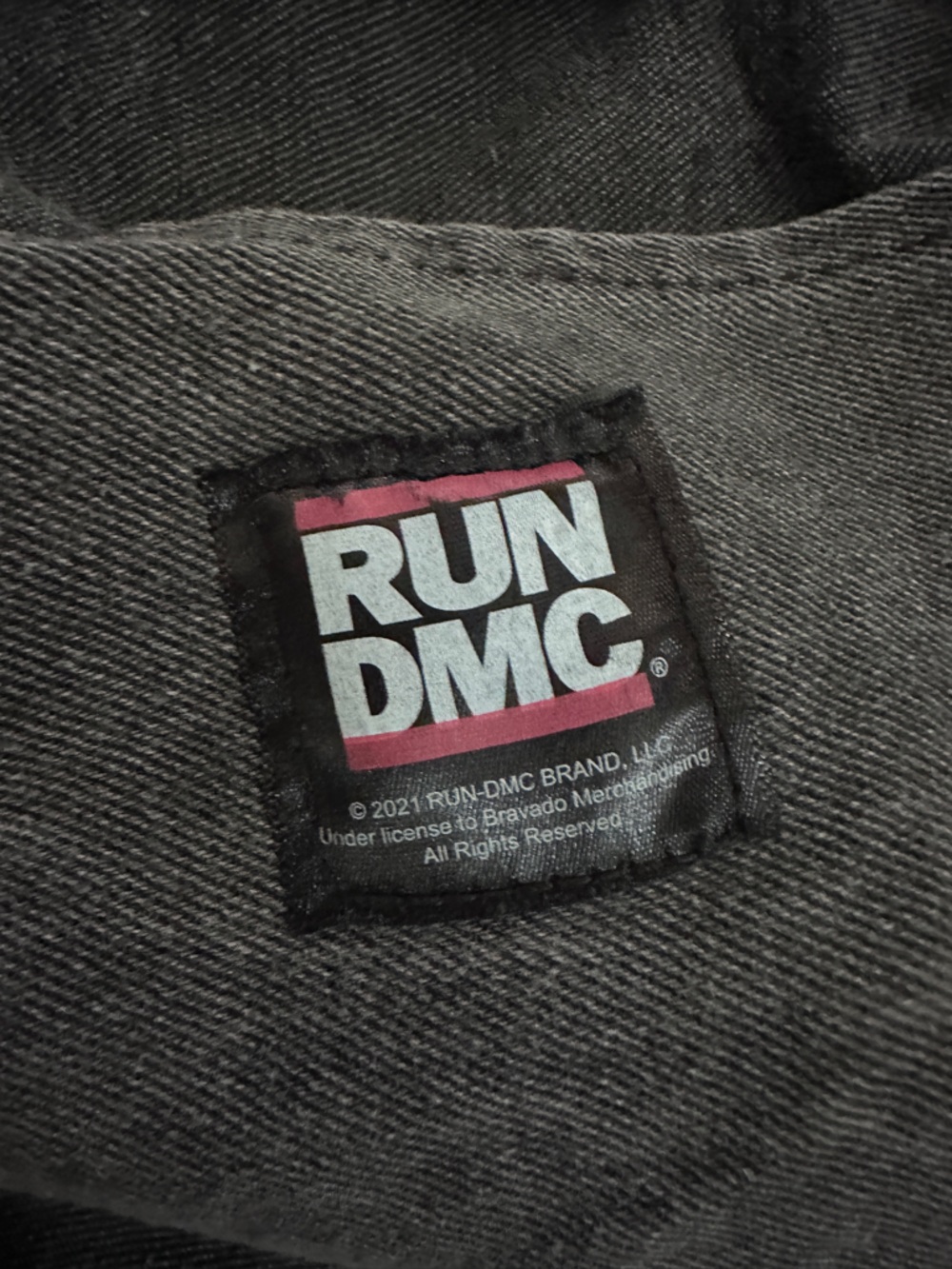 TYPO/RUN DMC COLLAB VINTAGE-STYLE LARGE GREY CANVAS TOTE BAG - Picture 11 of 11